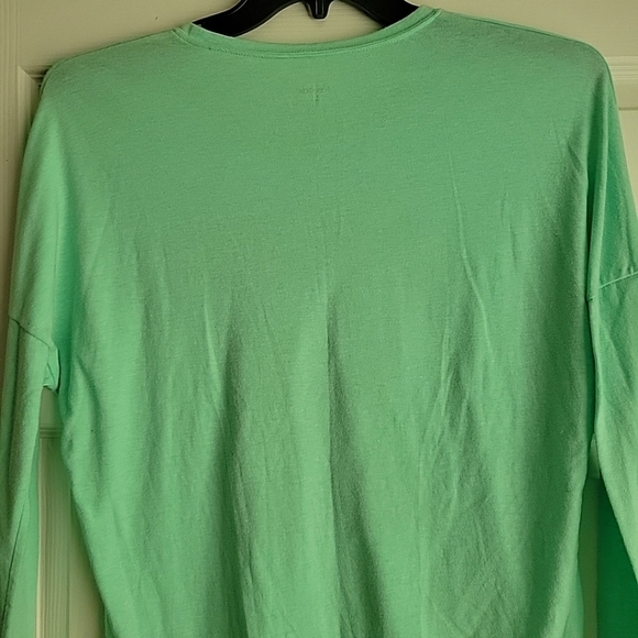 Reebok Girl's Long Sleeve Shirt - Picture 8 of 11